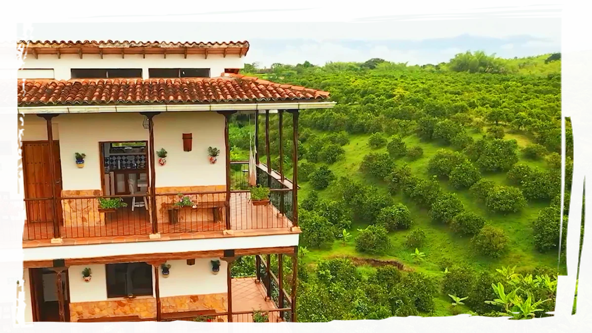 HOTEL cerca a PANACA